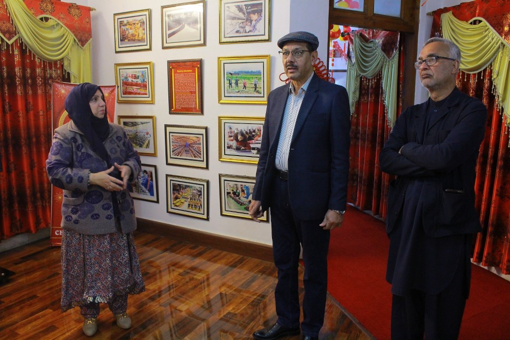 Mr. Shoaib Nasir, President of the International Council of Arts Canada, accompanied by Mr. Qamar Habib Khan, visited China Window in Peshawar. 