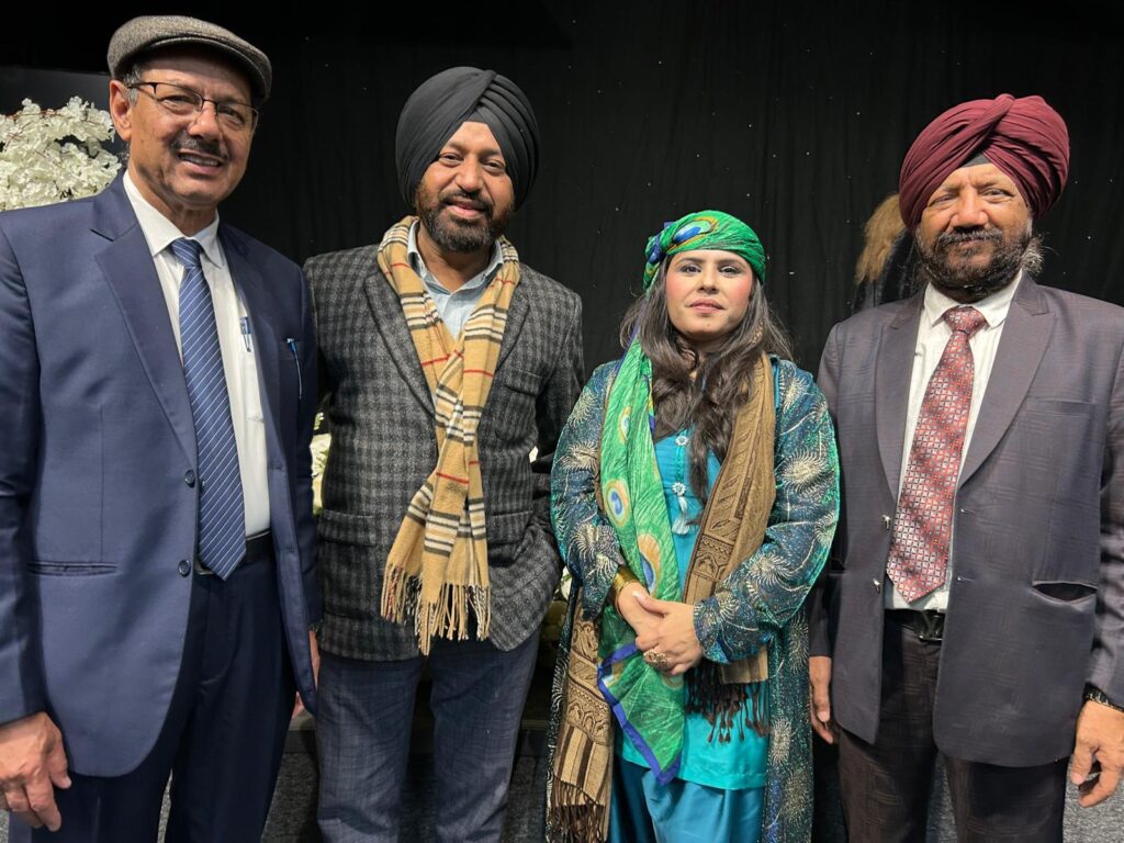 Shoaib Nasir with Anina Fida & Dr Dalbir Singh Kathuria.