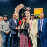 MP Amerjeet Gill Presenting Sovinior Mug of ICA to Anina Fida. with Shoaib Nasir Basharat Rehan & Dr Dalbir Singh Kathuria